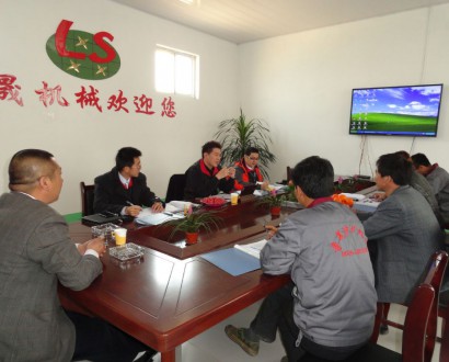 臺(tái)灣客戶來廠訂購設(shè)備